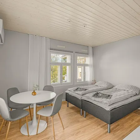 Sellivahdin Siisti 2 Hengen Keittioellae Helppo Pysaehdys Kuusamontien Varrella Appartement *